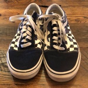 Mens 8 or Women’s 10 Vans Navy ‘ White Suede Checkered
